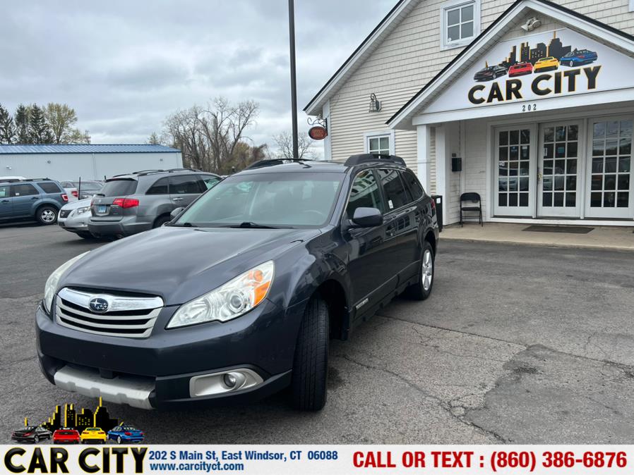 2011 Subaru Outback 4dr Wgn H4 Auto 2.5i Limited Pwr Moon, available for sale in East Windsor, Connecticut | Car City LLC. East Windsor, Connecticut
