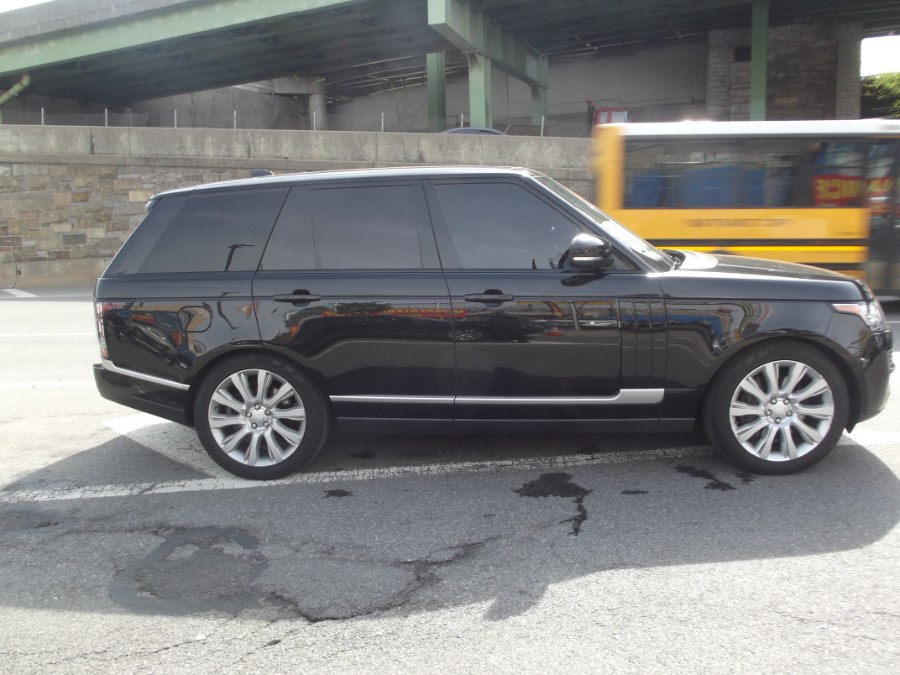2017 Land Rover Range Rover V8 Supercharged's photo