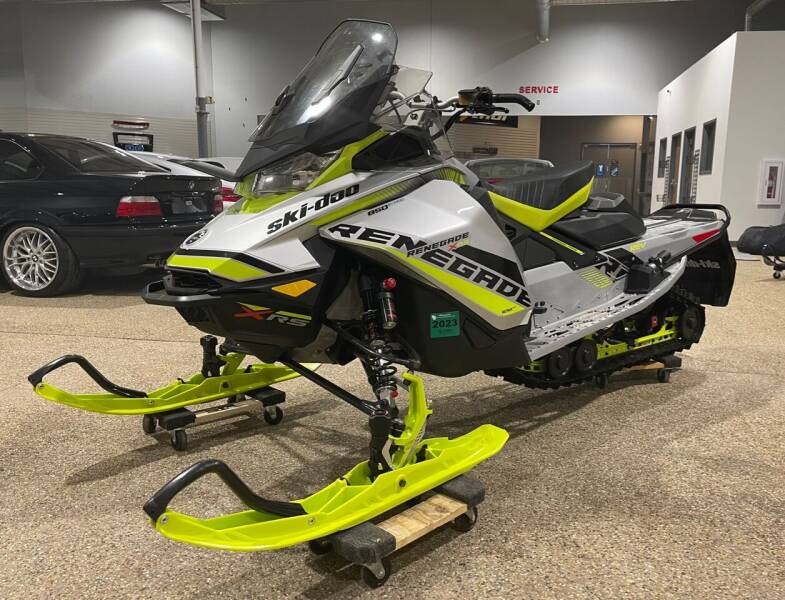 Used 2018 Ski-Doo Renegade in Darien, Wisconsin | Geneva Motor Cars. Darien, Wisconsin