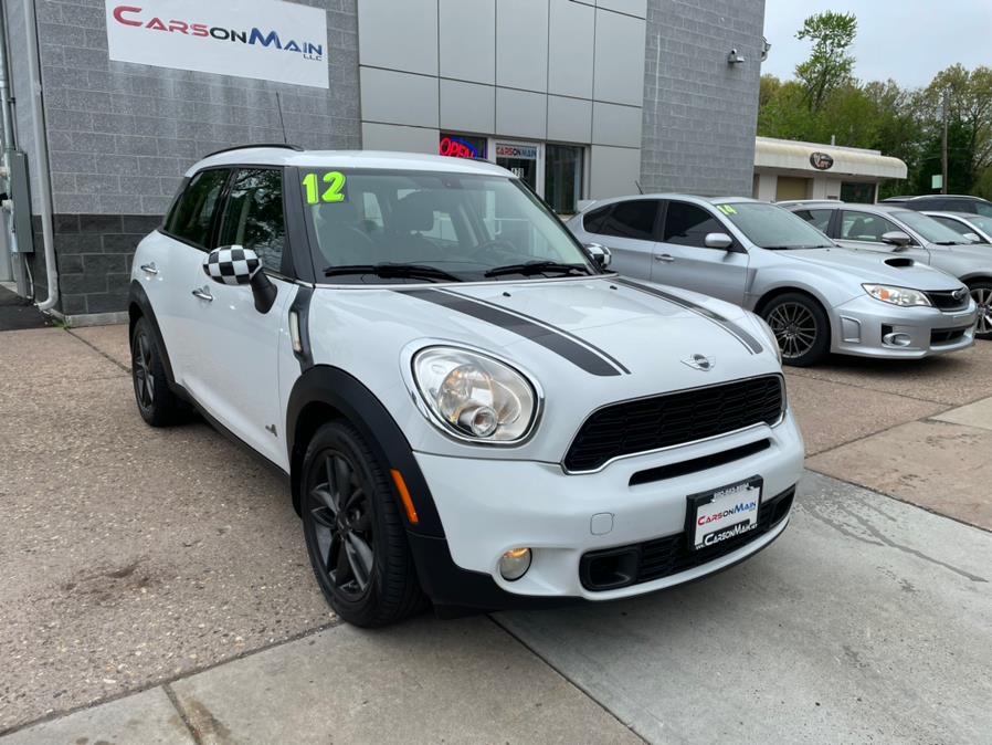 2012 MINI Cooper Countryman AWD 4dr S ALL4, available for sale in Manchester, Connecticut | Carsonmain LLC. Manchester, Connecticut