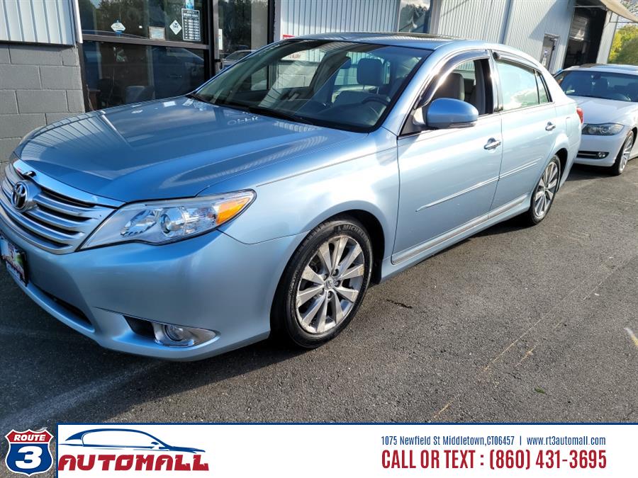 2012 Toyota Avalon 4dr Sdn Limited (Natl), available for sale in Middletown, Connecticut | RT 3 AUTO MALL LLC. Middletown, Connecticut