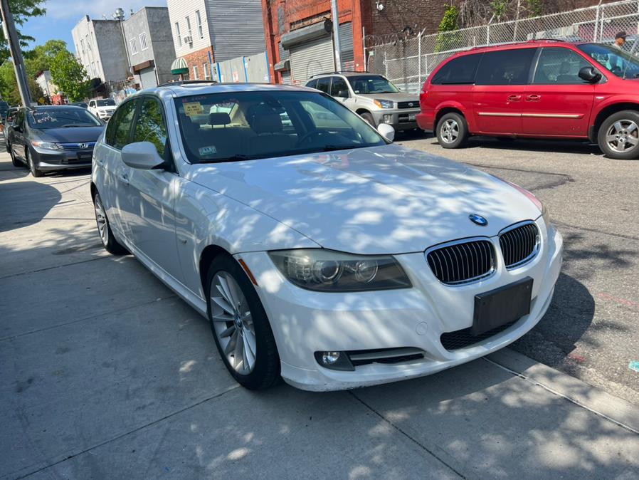 2009 BMW 3 Series 335i Sedan's photo