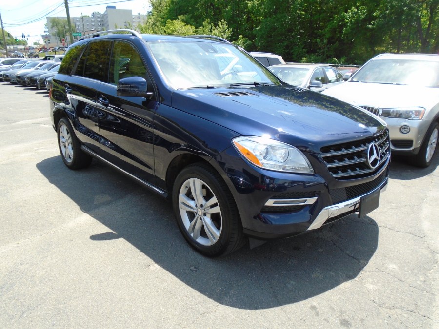 2014 Mercedes-Benz M-Class 4MATIC 4dr ML350, available for sale in Waterbury, Connecticut | Jim Juliani Motors. Waterbury, Connecticut