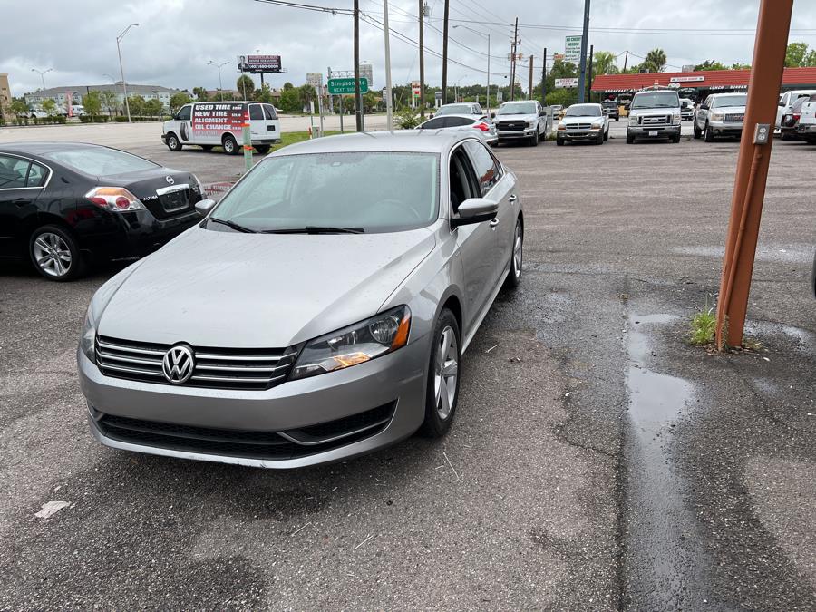 2014 Volkswagen Passat 4dr Sdn 1.8T Auto Wolfsburg Ed PZEV, available for sale in Kissimmee, Florida | Central florida Auto Trader. Kissimmee, Florida