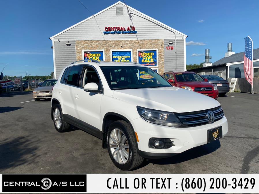 2013 Volkswagen Tiguan 4WD 4dr Auto SE *Ltd Avail*, available for sale in East Windsor, Connecticut | Central A/S LLC. East Windsor, Connecticut