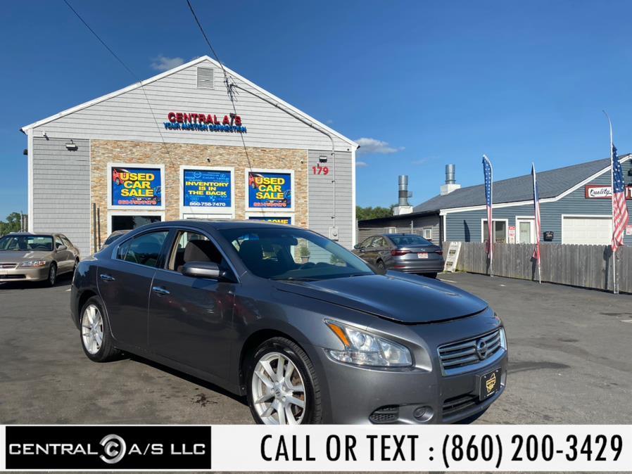 2014 Nissan Maxima 4dr Sdn 3.5 SV w/Premium Pkg, available for sale in East Windsor, Connecticut | Central A/S LLC. East Windsor, Connecticut