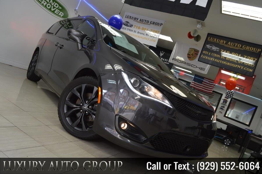 2019 Chrysler Pacifica Touring L Plus 35th Anniversary FWD, available for sale in Bronx, New York | Luxury Auto Group. Bronx, New York