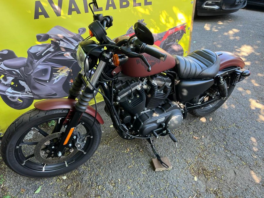 2017 Harley Davidson 883 iron 883, available for sale in Brooklyn, New York | Autoforward Motors Inc.. Brooklyn, New York