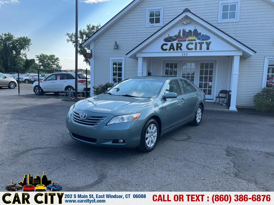 2007 Toyota Camry 4dr Sdn V6 Auto XLE (Natl), available for sale in East Windsor, Connecticut | Car City LLC. East Windsor, Connecticut
