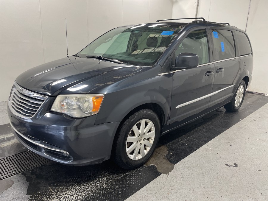 2014 Chrysler Town & Country 4dr Wgn Touring, available for sale in Corona, New York | Raymonds Cars Inc. Corona, New York