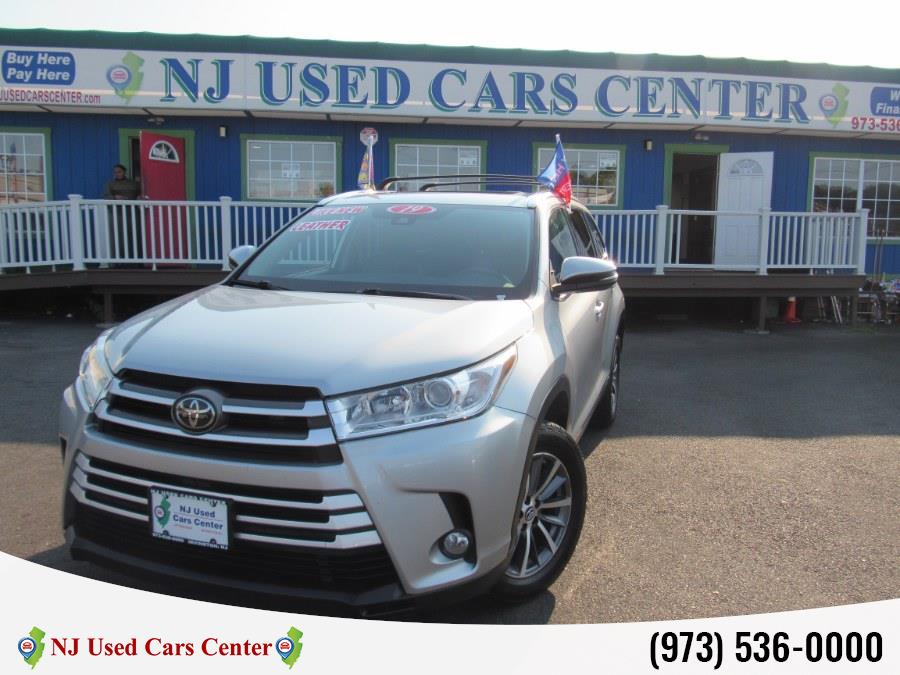 2019 Toyota Highlander XLE V6 FWD (Natl), available for sale in Irvington, New Jersey | NJ Used Cars Center. Irvington, New Jersey