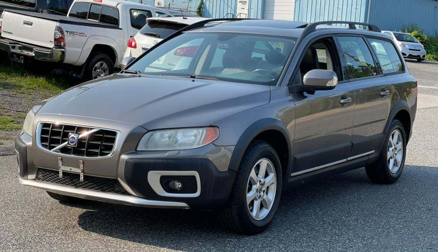 2008 Volvo XC70 4dr Wgn w/Snrf, available for sale in Ashland, Massachusetts | New Beginning Auto Service Inc. Ashland, Massachusetts