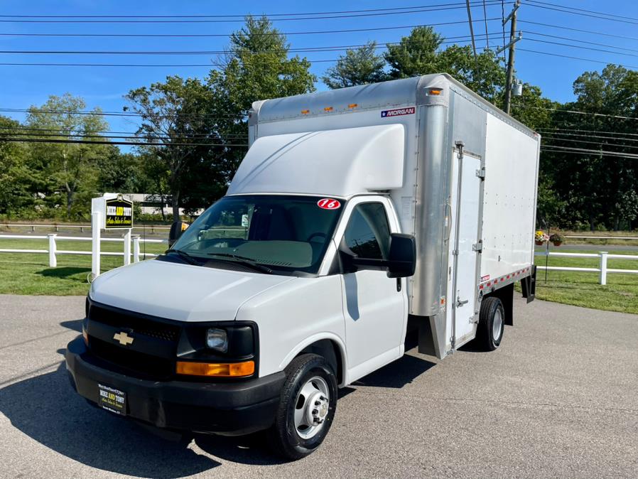 2016 Chevrolet Express Commercial Cutaway 3500 Van 159", available for sale in South Windsor, Connecticut | Mike And Tony Auto Sales, Inc. South Windsor, Connecticut