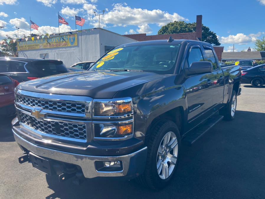 2015 Chevrolet Silverado 1500 4WD Double Cab 143.5" LT w/2LT, available for sale in Bridgeport, Connecticut | Affordable Motors Inc. Bridgeport, Connecticut