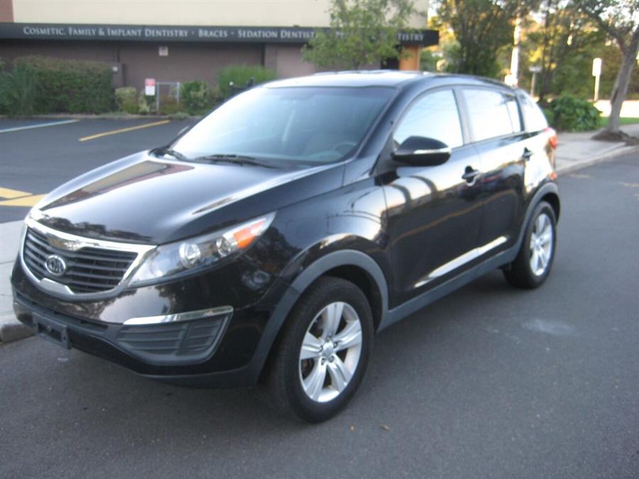 2012 Kia Sportage LX 4dr SUV, available for sale in Massapequa, New York | Rite Choice Auto Inc.. Massapequa, New York