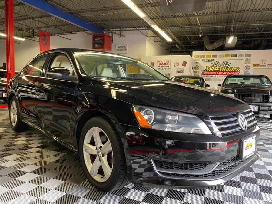 2013 Volkswagen Passat 4dr Sdn 2.5L Auto SE w/Sunroof PZEV, available for sale in Ronkonkoma, New York | MP Motors Inc. Ronkonkoma, New York