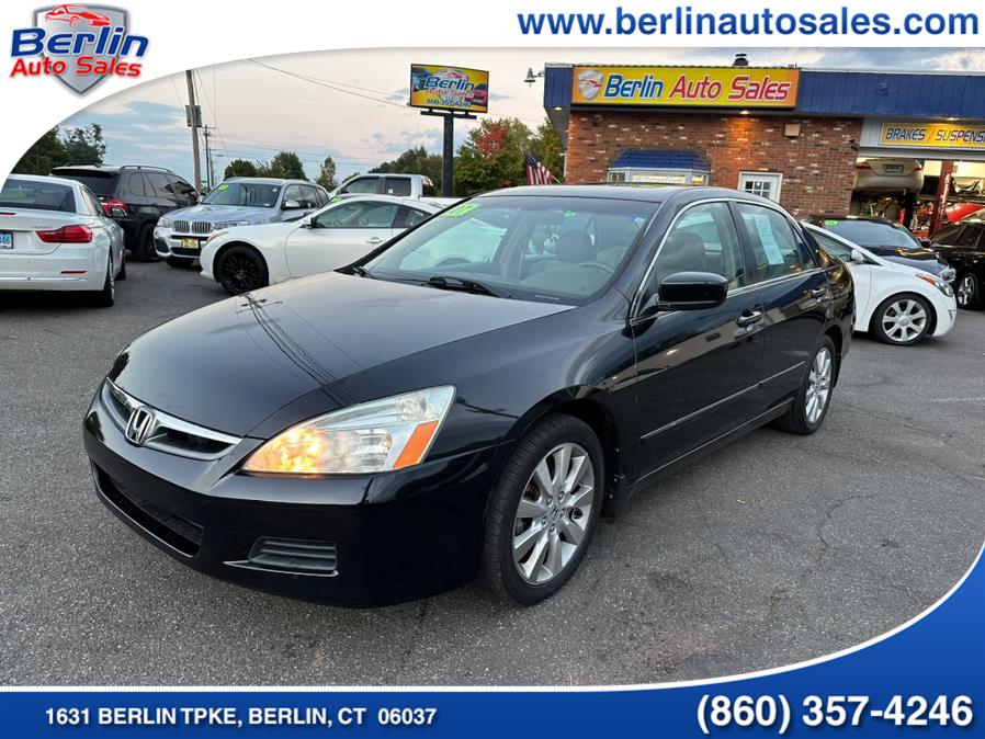 2007 Honda Accord Sdn 4dr V6 AT EX-L w/Navi, available for sale in Berlin, Connecticut | Berlin Auto Sales LLC. Berlin, Connecticut