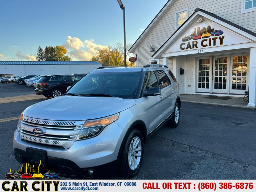 2013 Ford Explorer 4WD 4dr XLT, available for sale in East Windsor, Connecticut | Car City LLC. East Windsor, Connecticut