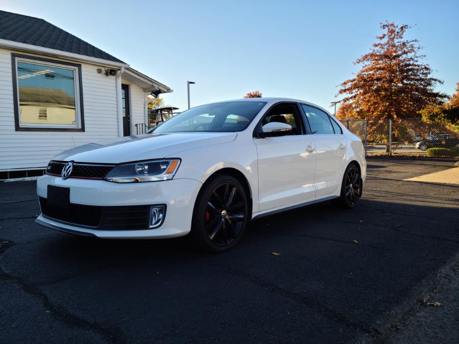 2014 Volkswagen Jetta Sedan 4dr DSG GLI Autobahn w/Nav PZEV, available for sale in Milford, Connecticut | Chip's Auto Sales Inc. Milford, Connecticut