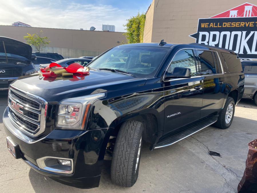2016 GMC Yukon 4WD SLT's photo