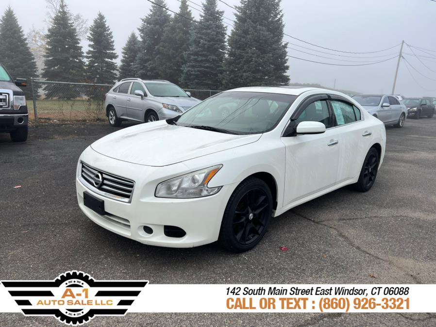 2014 Nissan Maxima 4dr Sdn 3.5 SV, available for sale in East Windsor, Connecticut | A1 Auto Sale LLC. East Windsor, Connecticut
