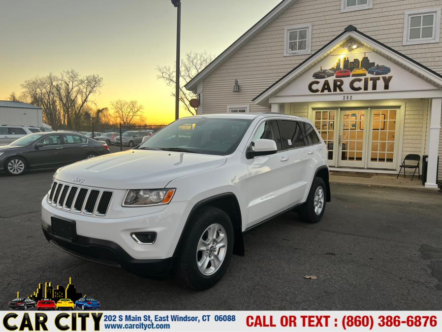 2014 Jeep Grand Cherokee 4WD 4dr Laredo, available for sale in East Windsor, Connecticut | Car City LLC. East Windsor, Connecticut
