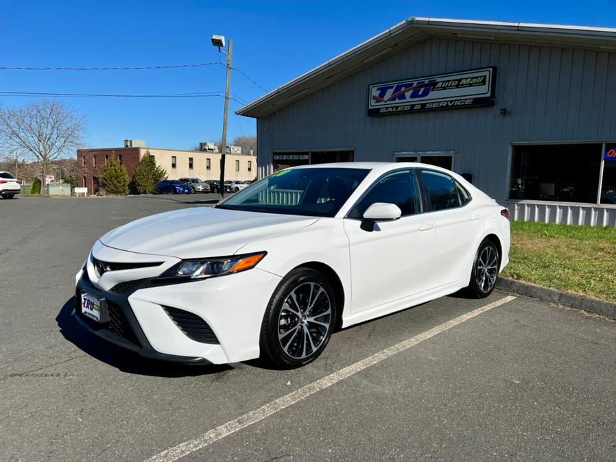 2020 Toyota Camry SE Auto (Natl), available for sale in Berlin, Connecticut | Tru Auto Mall. Berlin, Connecticut