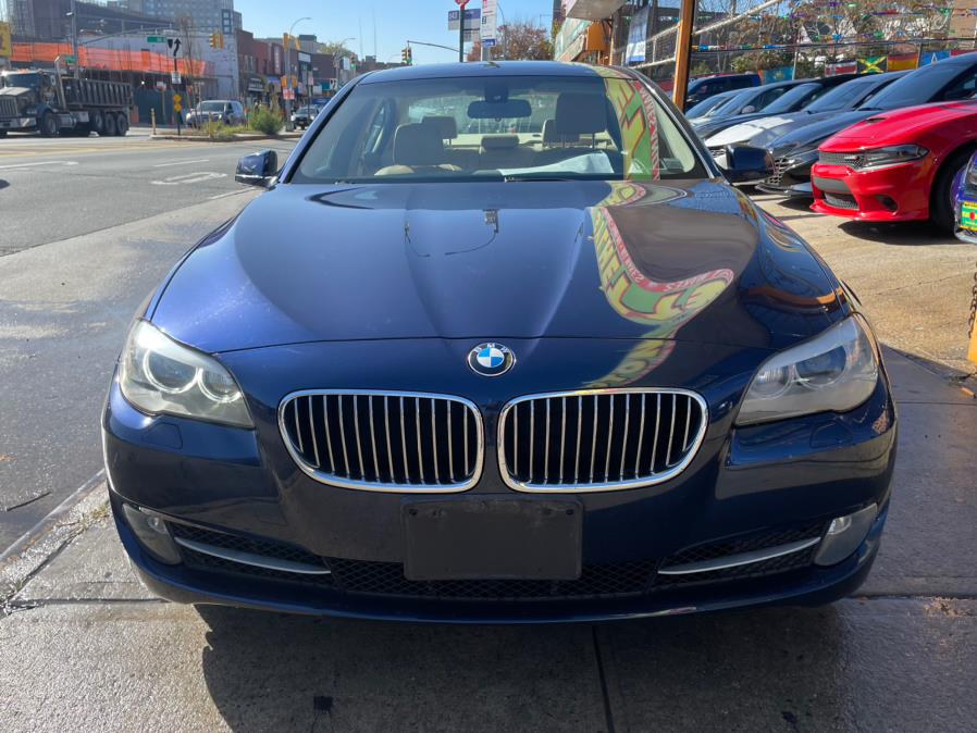 2013 BMW 5 Series 535i xDrive Sedan's photo