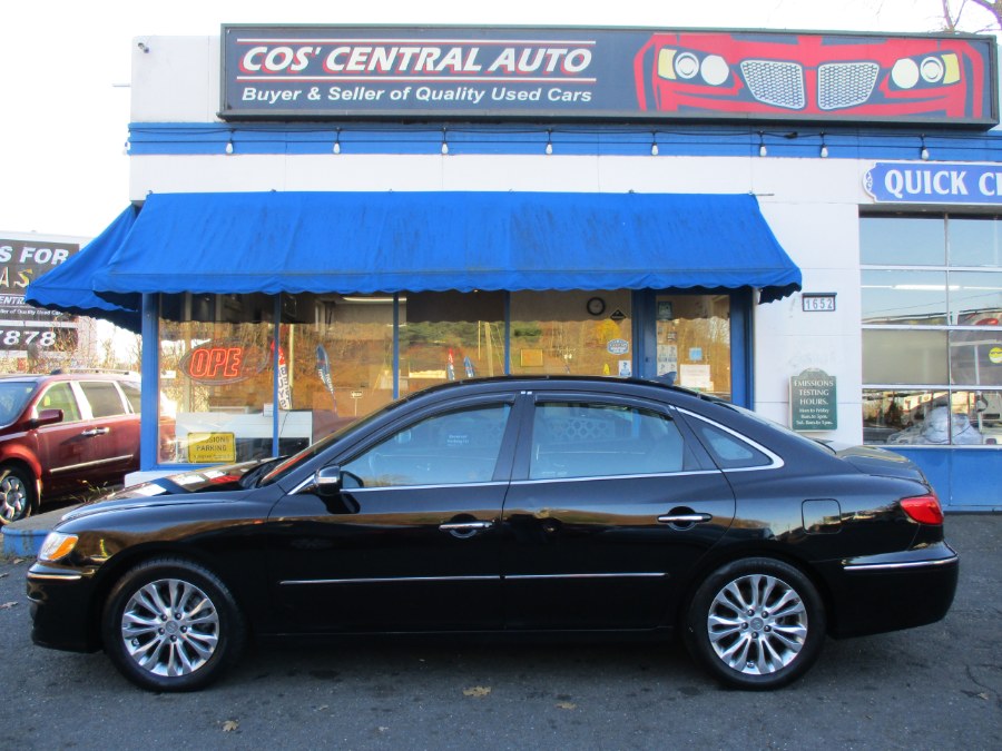 2011 Hyundai Azera Limited, available for sale in Meriden, Connecticut | Cos Central Auto. Meriden, Connecticut