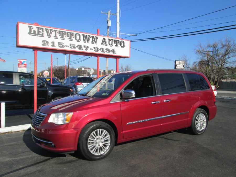 2015 Chrysler Town & Country 4dr Wgn Touring-L, available for sale in Levittown, Pennsylvania | Levittown Auto. Levittown, Pennsylvania