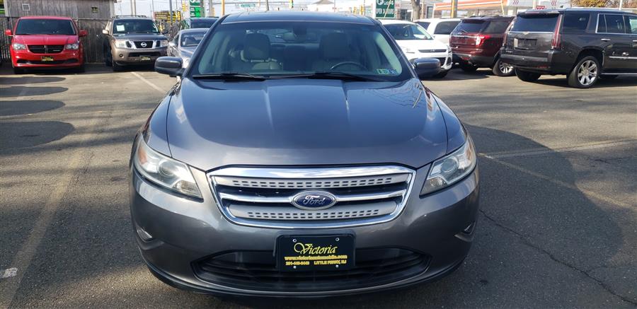 2011 Ford Taurus 4dr Sdn SEL FWD, available for sale in Little Ferry, New Jersey | Victoria Preowned Autos Inc. Little Ferry, New Jersey