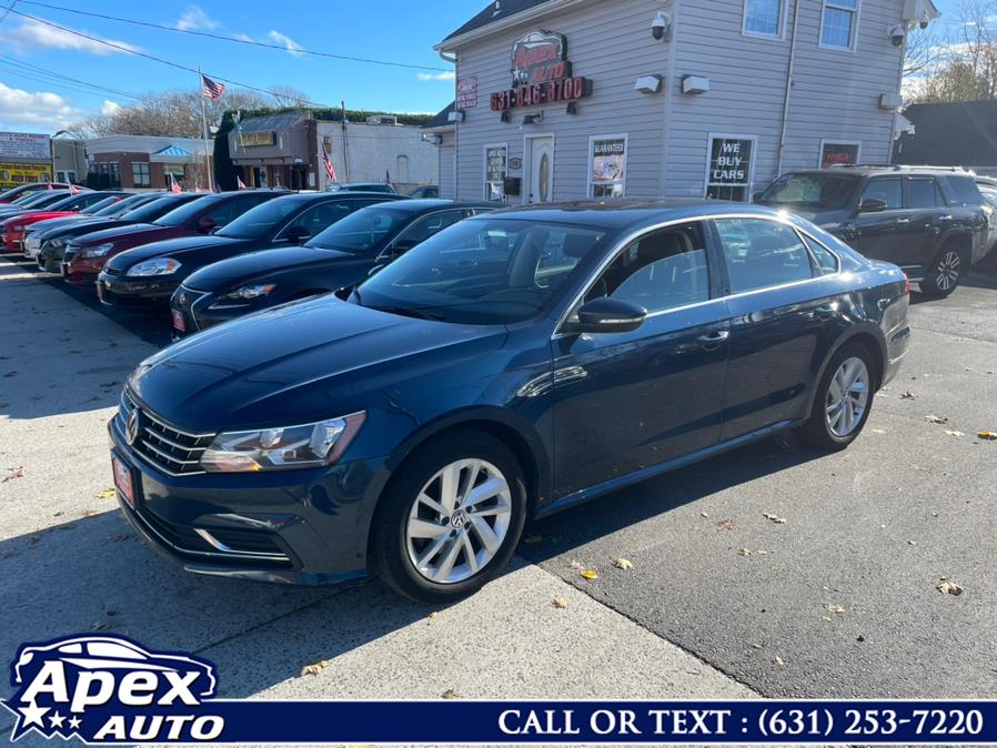 2018 Volkswagen Passat 2.0T SE w/Technology Auto, available for sale in Selden, New York | Apex Auto. Selden, New York