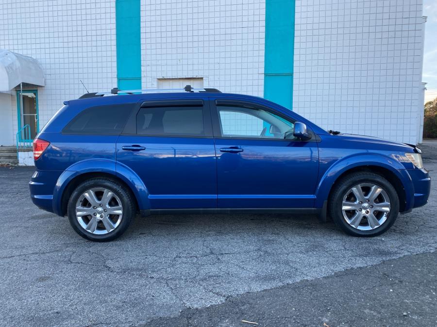 2010 Dodge Journey FWD 4dr SXT, available for sale in Milford, Connecticut | Dealertown Auto Wholesalers. Milford, Connecticut