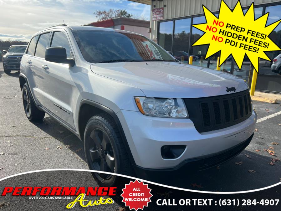 2011 Jeep Grand Cherokee 4WD 4dr Laredo X, available for sale in Bohemia, New York | Performance Auto Inc. Bohemia, New York