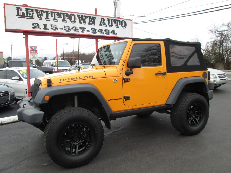 2013 Jeep Wrangler 4WD 2dr Rubicon, available for sale in Levittown, Pennsylvania | Levittown Auto. Levittown, Pennsylvania