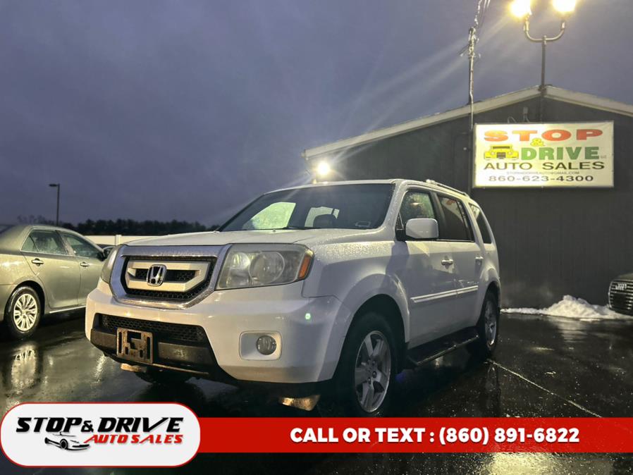 2009 Honda Pilot 4WD 4dr EX-L, available for sale in East Windsor, Connecticut | Stop & Drive Auto Sales. East Windsor, Connecticut