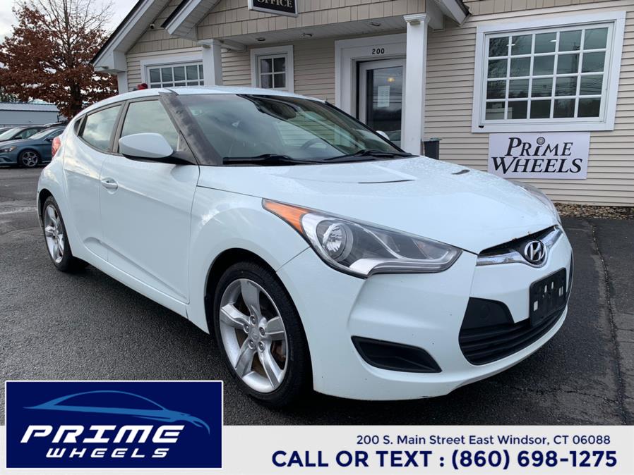 2012 Hyundai Veloster 3dr Cpe Auto w/Black Int, available for sale in East Windsor, Connecticut | Prime Wheels. East Windsor, Connecticut