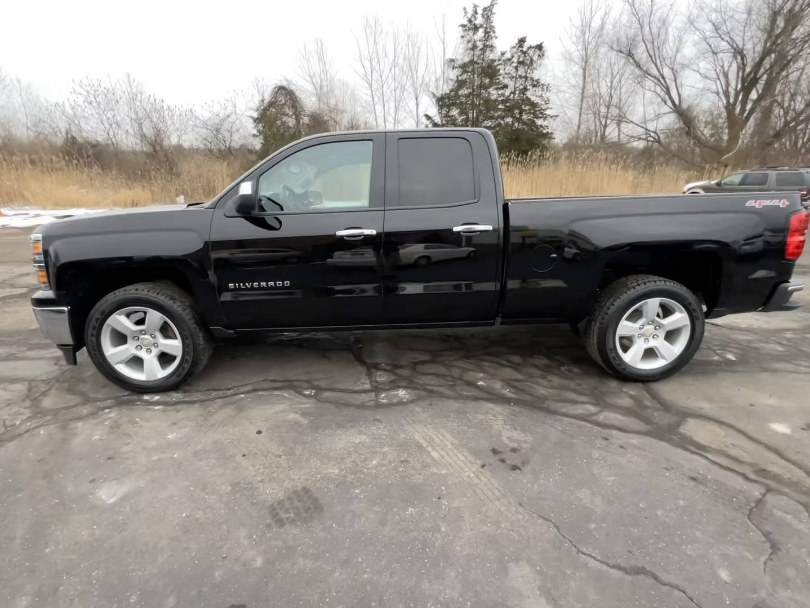 2015 Chevrolet Silverado 1500 4WD Double Cab 143.5" Work Truck, available for sale in Newington, Connecticut | Wholesale Motorcars LLC. Newington, Connecticut