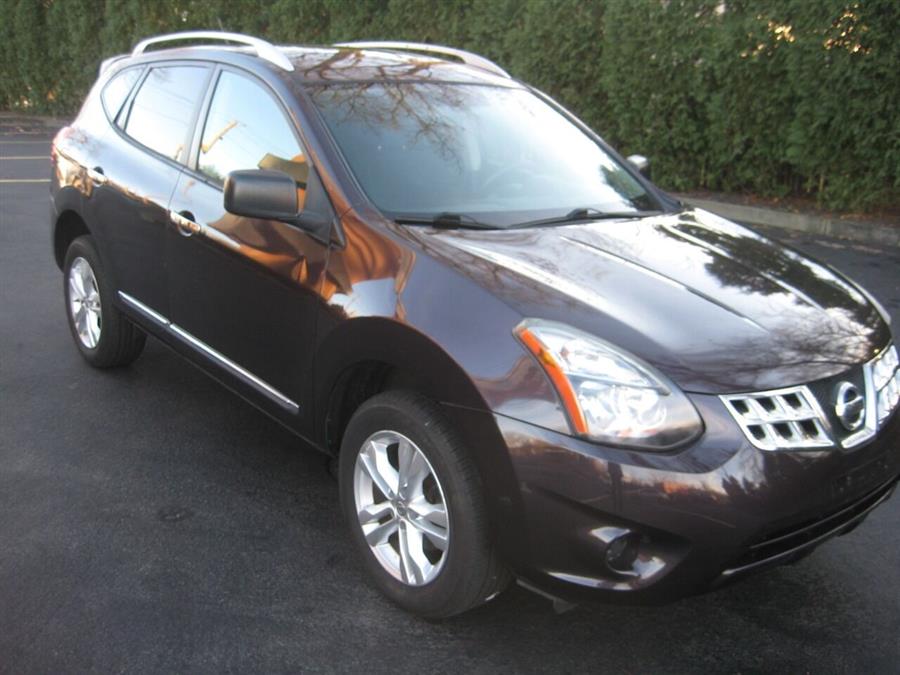 Used 2015 Nissan Rogue Select in Massapequa, New York | Rite Choice Auto Inc.. Massapequa, New York