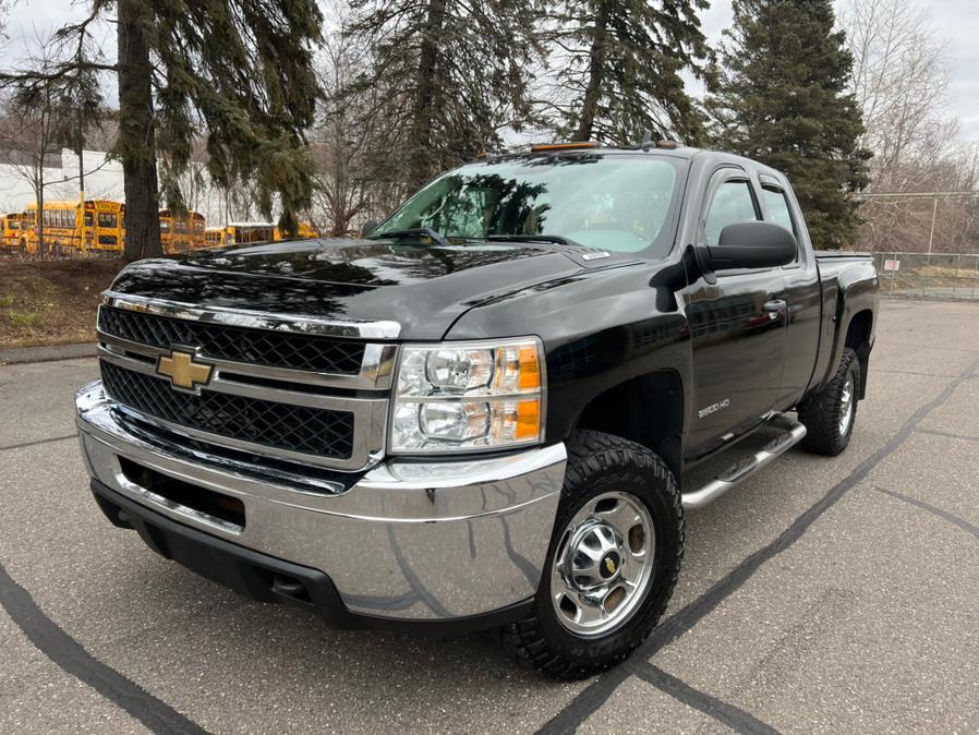 2011 Chevrolet Silverado 2500HD 4WD Ext Cab 144.2" Work Truck, available for sale in Waterbury, Connecticut | Platinum Auto Care. Waterbury, Connecticut