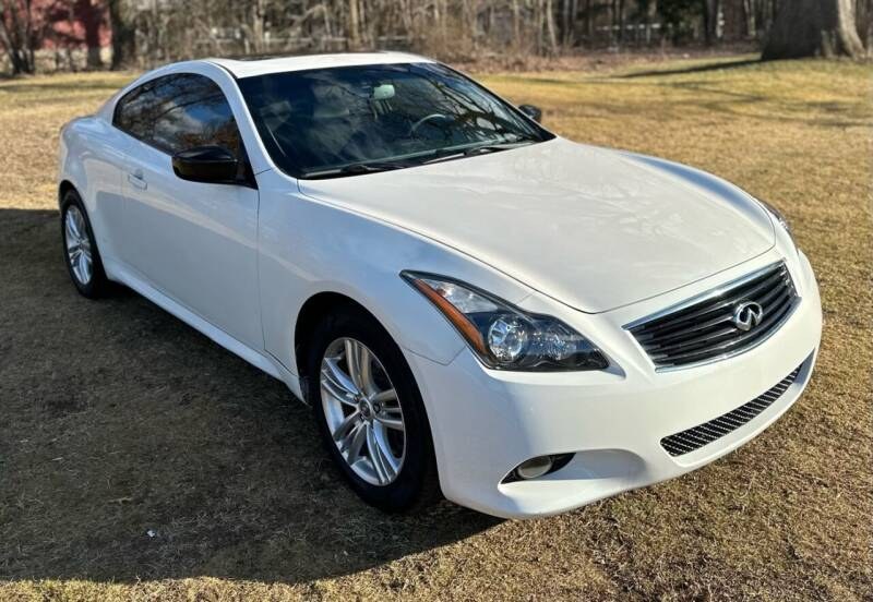 2014 INFINITI Q60 Coupe 2dr Auto AWD, available for sale in Plainville, Connecticut | Choice Group LLC Choice Motor Car. Plainville, Connecticut