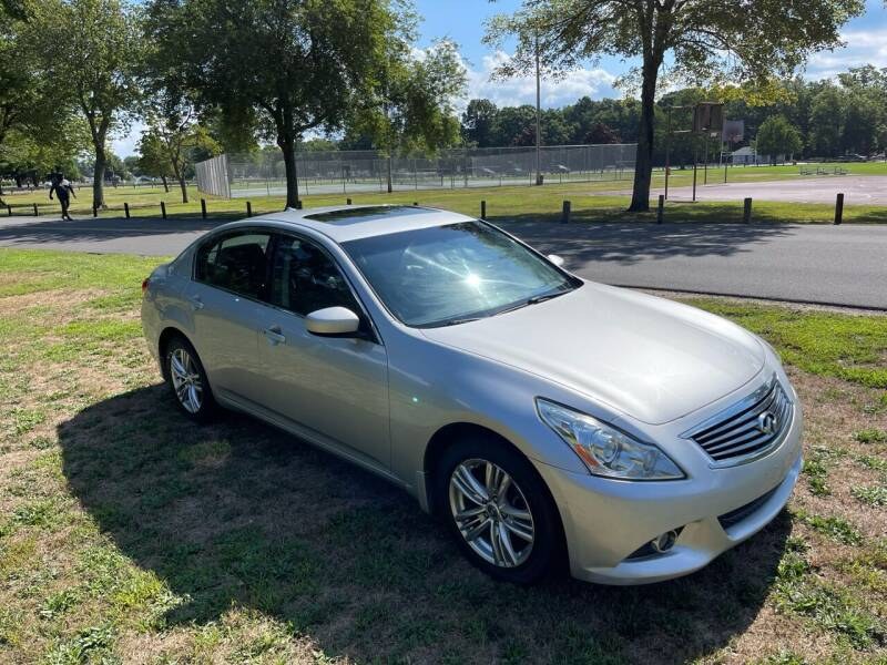 2012 INFINITI G's photo