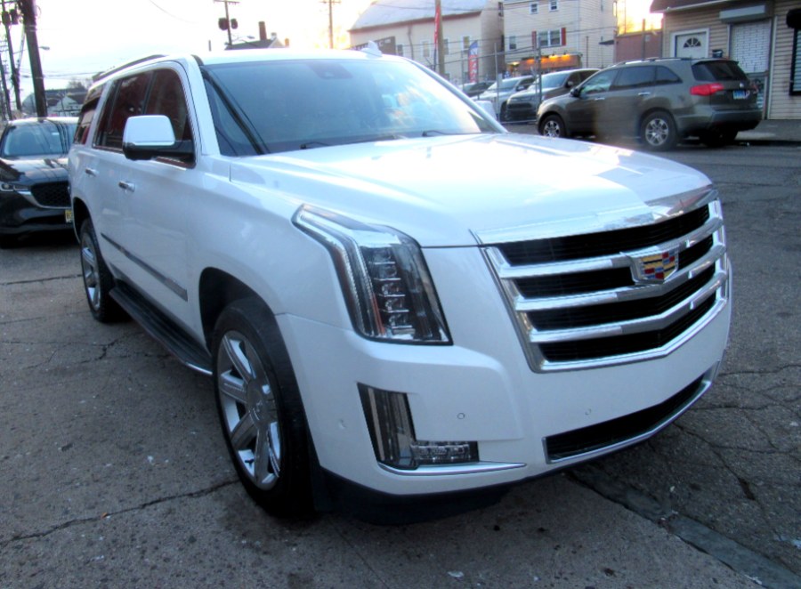 2018 Cadillac Escalade 2WD 4dr Luxury, available for sale in Paterson, New Jersey | MFG Prestige Auto Group. Paterson, New Jersey
