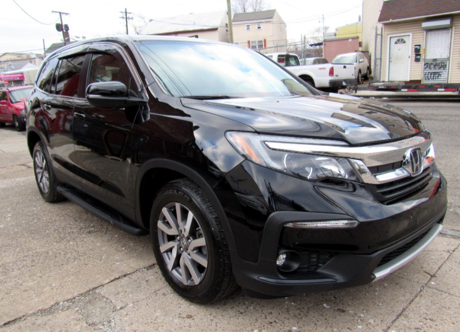 2019 Honda Pilot EX-L AWD, available for sale in Paterson, New Jersey | MFG Prestige Auto Group. Paterson, New Jersey