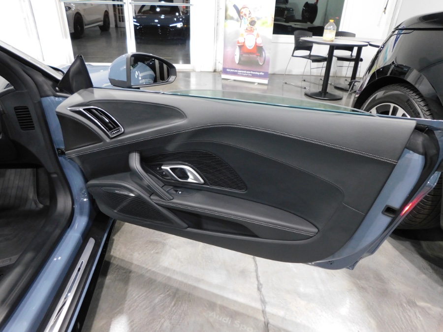 2020 Audi R8 Base - Photo 24