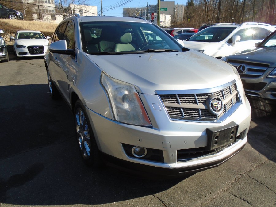 2010 Cadillac SRX AWD 4dr Performance Collection, available for sale in Waterbury, Connecticut | Jim Juliani Motors. Waterbury, Connecticut