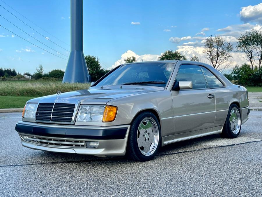 1990 Mercedes-benz 300-class 300 CE, available for sale in Darien, Wisconsin | Geneva Motor Cars. Darien, Wisconsin