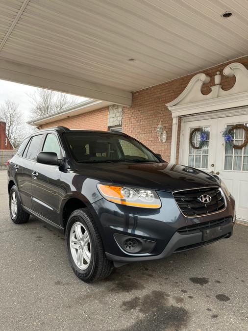 2011 Hyundai Santa Fe FWD 4dr I4 Auto GLS, available for sale in New Britain, Connecticut | Supreme Automotive. New Britain, Connecticut