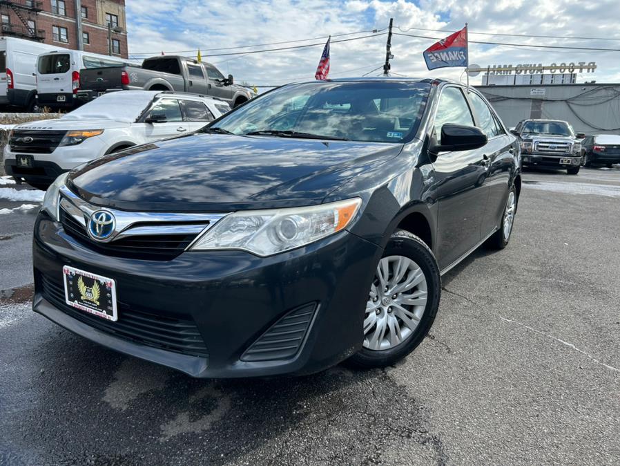 2012 Toyota Camry Hybrid 4dr Sdn LE (Natl), available for sale in Irvington, New Jersey | Elis Motors Corp. Irvington, New Jersey