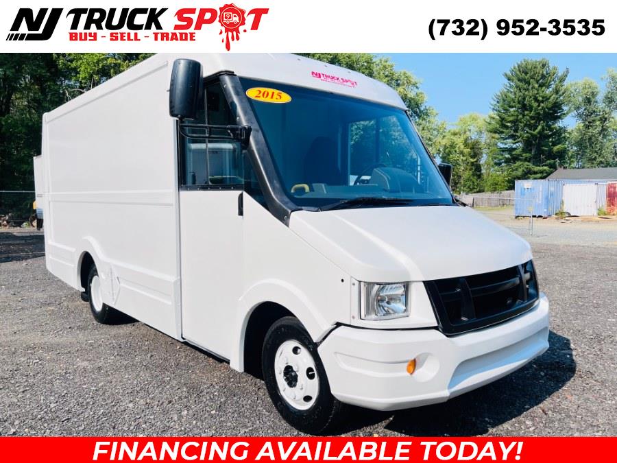 2015 Isuzu REACH 14 FEET DRY VAN + DELIVERY STEP VAN + NO CDL, available for sale in South Amboy, New Jersey | NJ Truck Spot. South Amboy, New Jersey